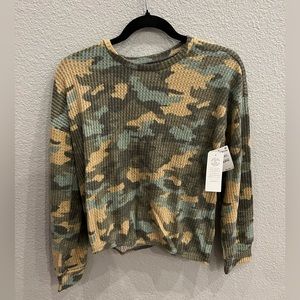 🆕 Treasure and Bond Waffle Knit Camo Long Sleeve Girls XL 14-16
